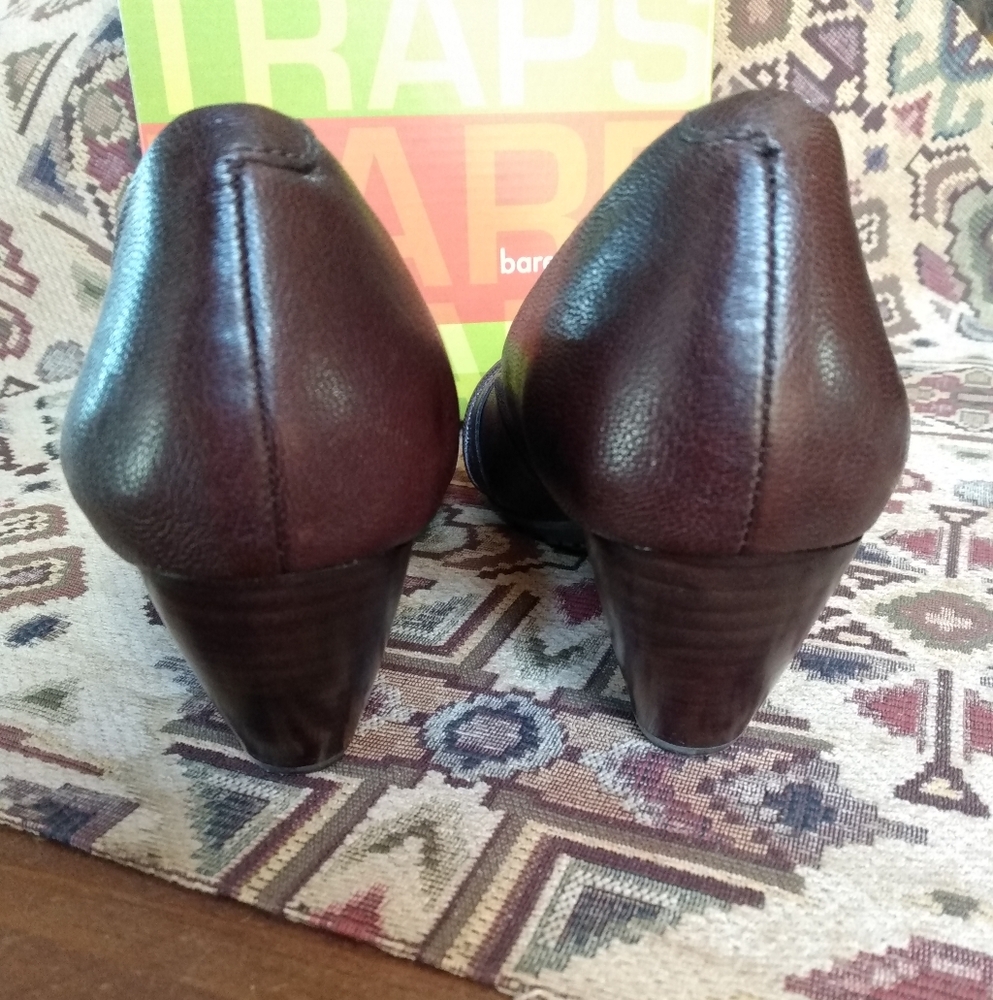 BareTraps Trina Leather Heels with Arch Support and Brass Button Detail - Picture 9 of 10